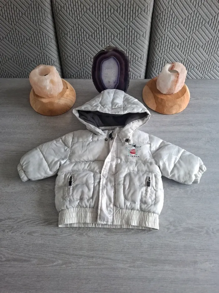 Manteau taille 6 mois