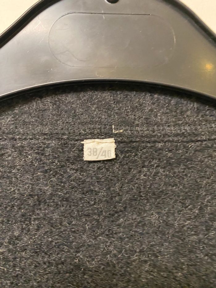 Superbe veste grise en laine taille 38/40 - photo numéro 4