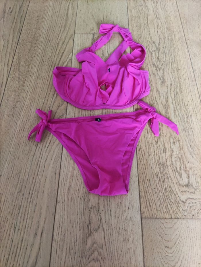 Maillot 2 pièces neuf