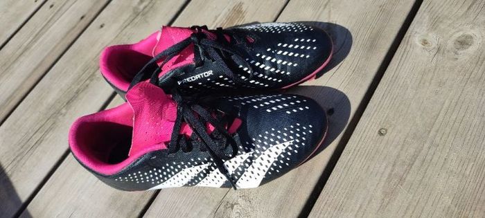 Crampons adidas predator