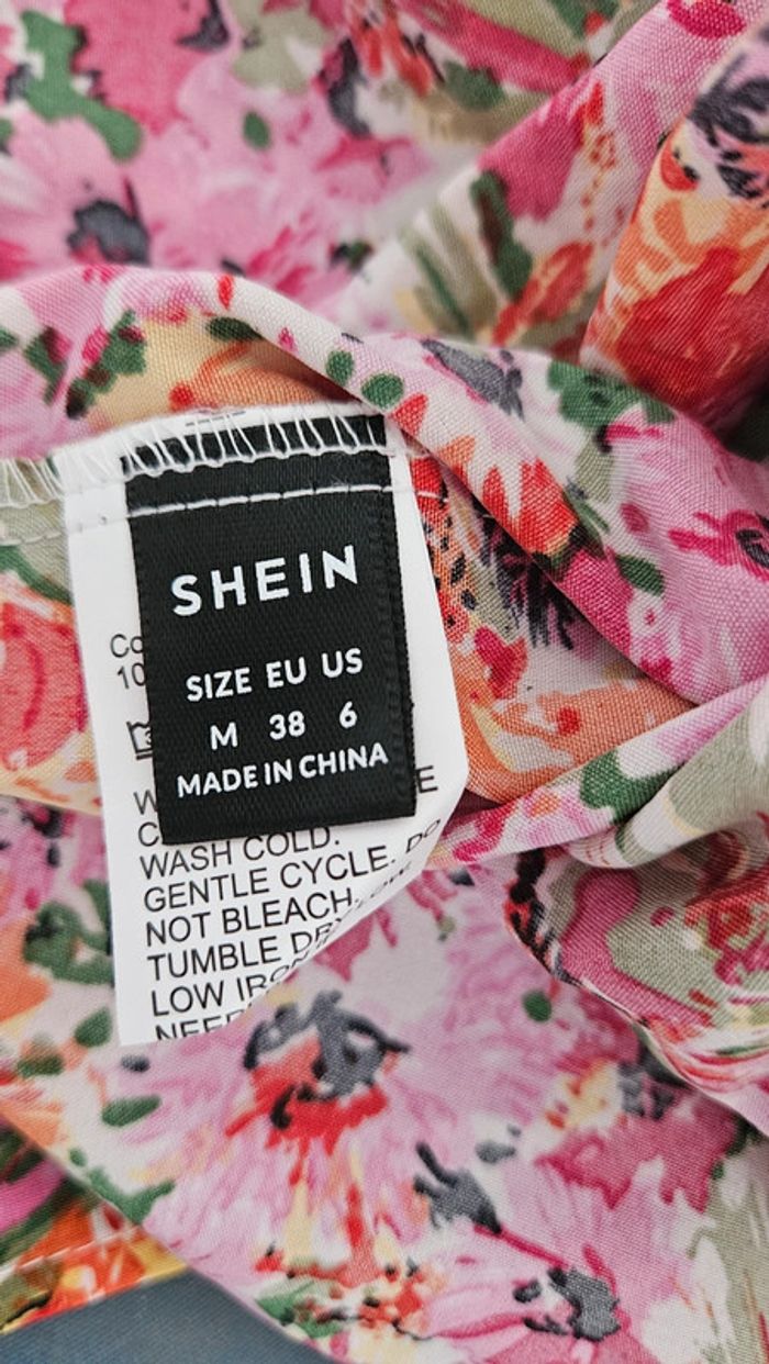 Robe shein - photo numéro 3