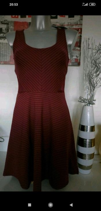 Robe bordeaux