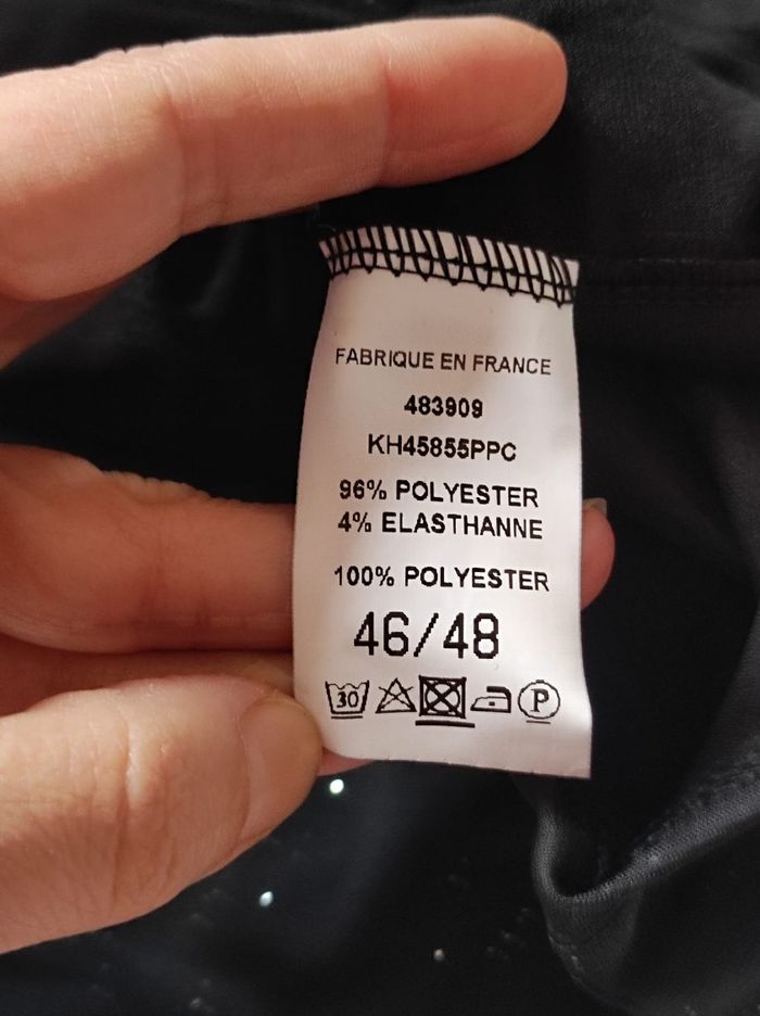 Haut pailleté taille 46/48 - photo numéro 4