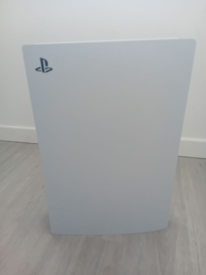 PS5 sans lecteur cd avec manette et casque PS5 - photo numéro 8