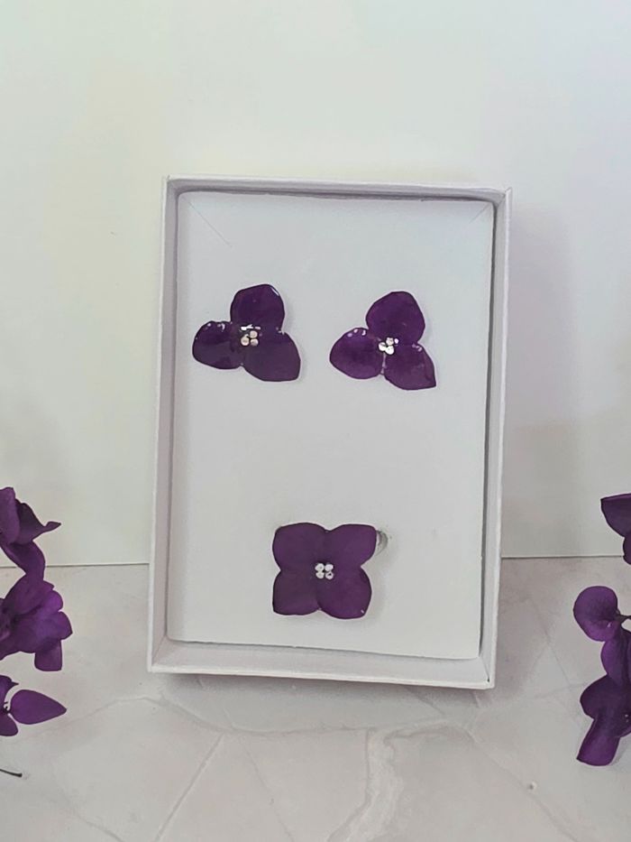 Coffret boucles d'oreille et bague hortensia violette - photo numéro 3