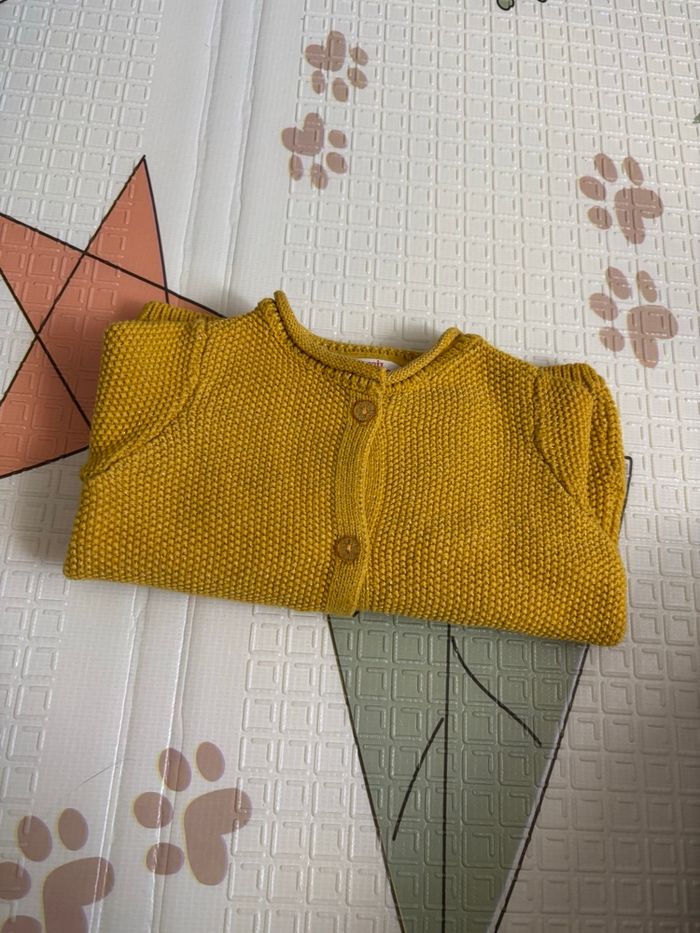 Gilet en maille bébé fille - photo numéro 8