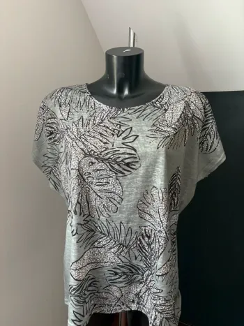 T-shirt vert Armand Thiery 46