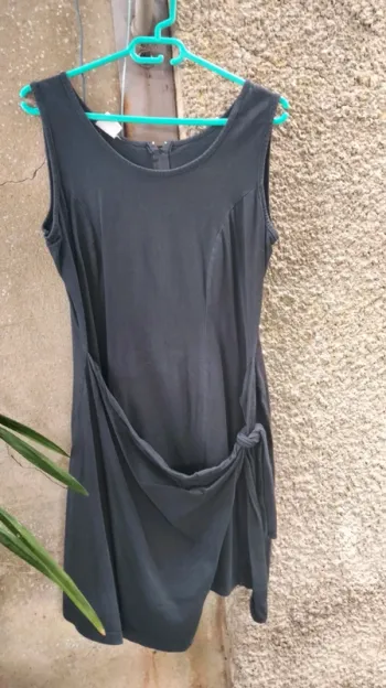 Robe noire cache cœur Taille 46/48