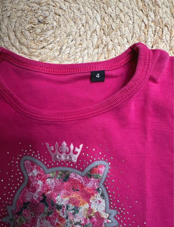 T-shirt fille 4 ans - motif chat Mont St Michel - photo numéro 3