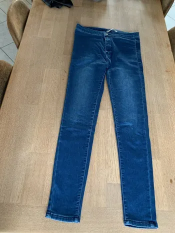 Jean 40
