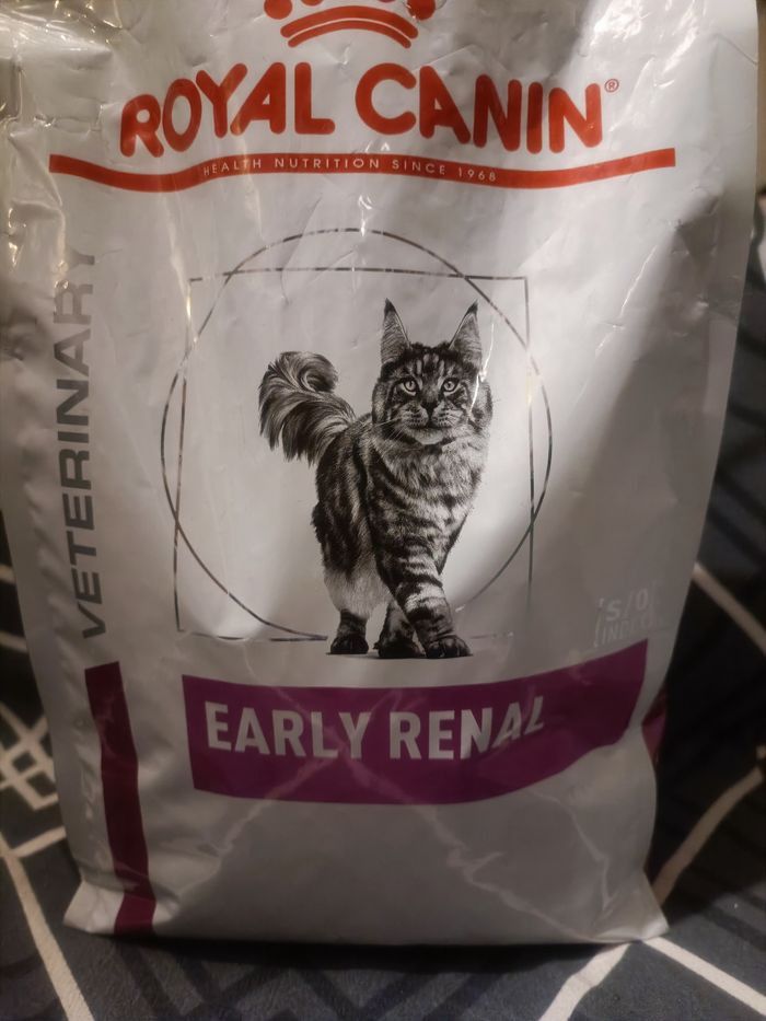 Croquettes royal canin - photo numéro 2