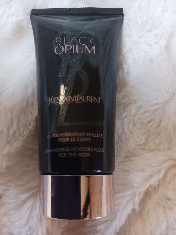 Yves Saint Laurent Black Opium lait corps