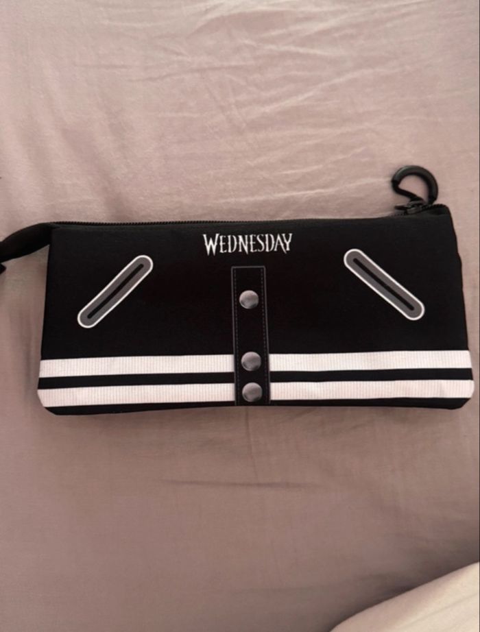 Trousse mercredi Adams - photo numéro 2