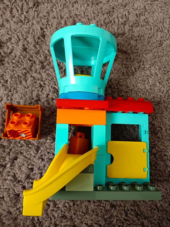 L'aéroport Lego Duplo - photo numéro 2