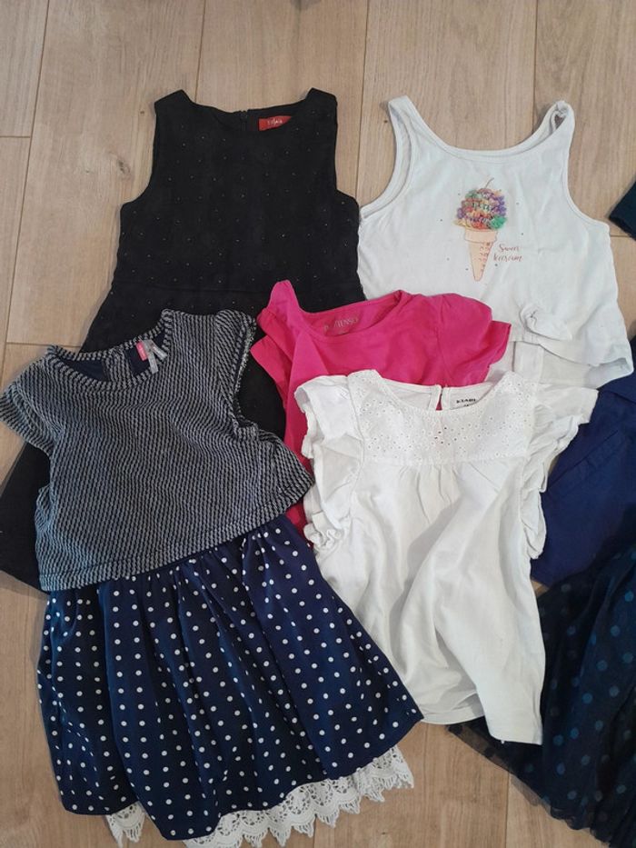 Lot fille 4 ans - photo numéro 4