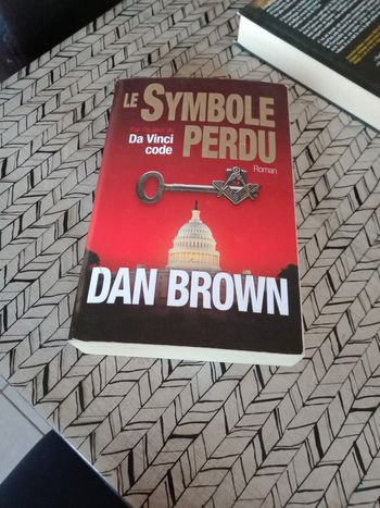 Roman : " Le Symbole Perdu " de Dan Brown.