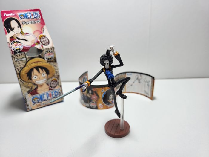 One Piece Mini Figurine - Choco Egg - Brook 09