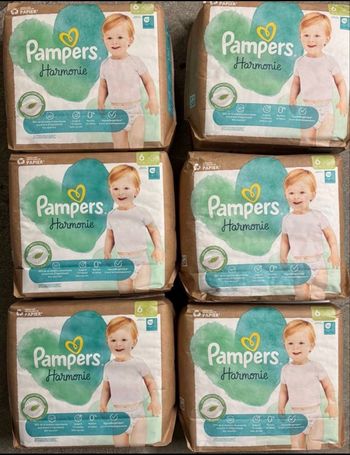 Lot de 6 paquets de couches Pampers Harmonie taille 6 162 couches
