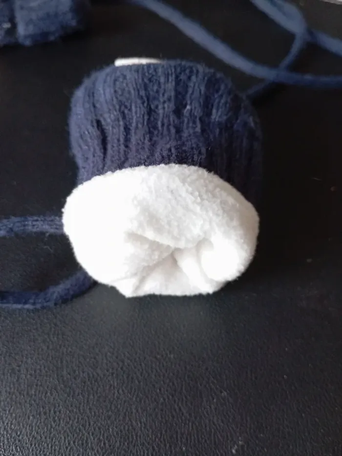 Gants taille 18. 23 mois - photo numéro 4