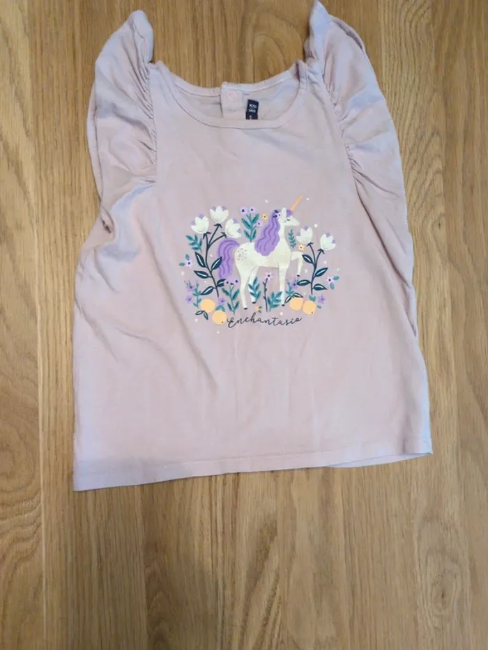 Lot T-shirts /débardeur - photo numéro 5