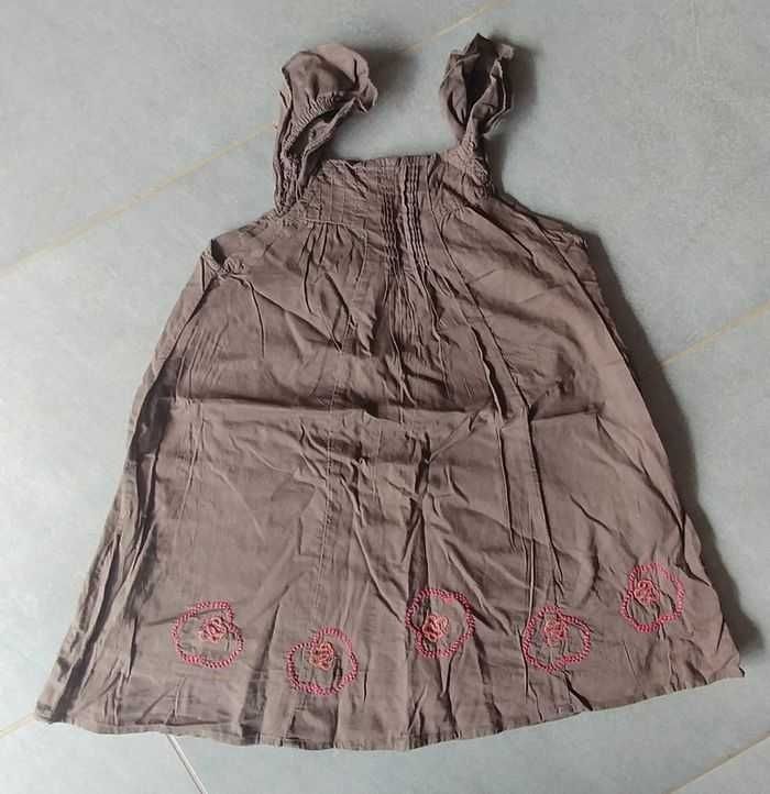 Robe 3 ans - photo numéro 2