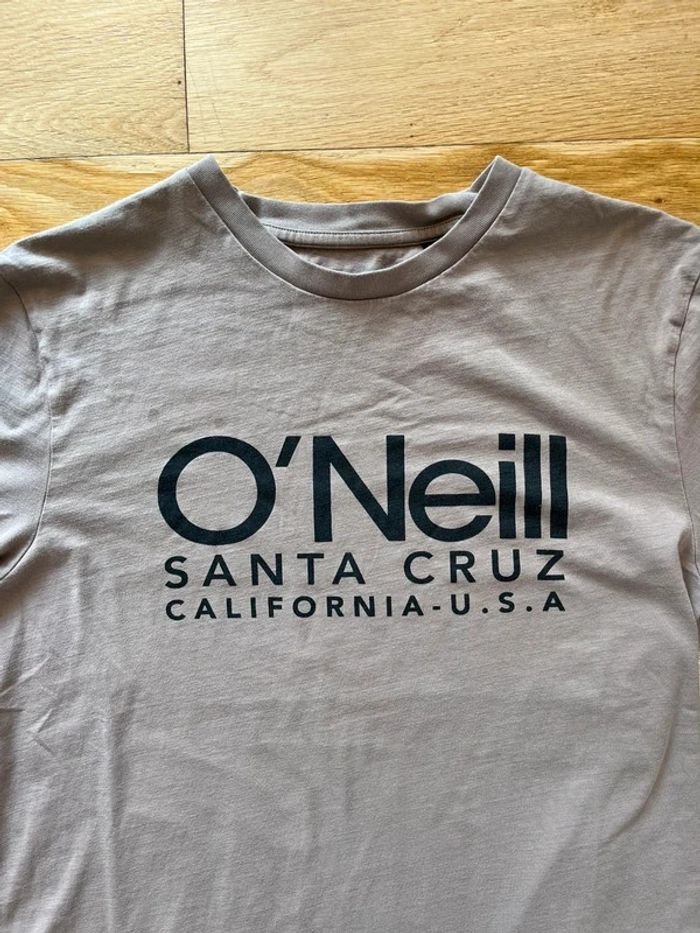 👕 T-shirt O'Neill taupe – Taille M – Très bon état - photo numéro 2