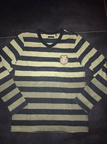 T shirt ikks 6 ans