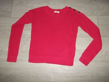 Pull CACHE CACHE rose framboise décos boutons XS NEUF