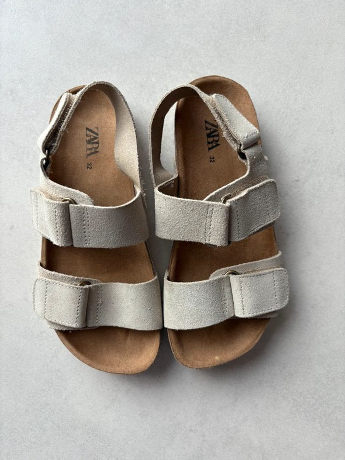 Sandales garçon Zara beige - taille 32 - très bon état - photo numéro 3