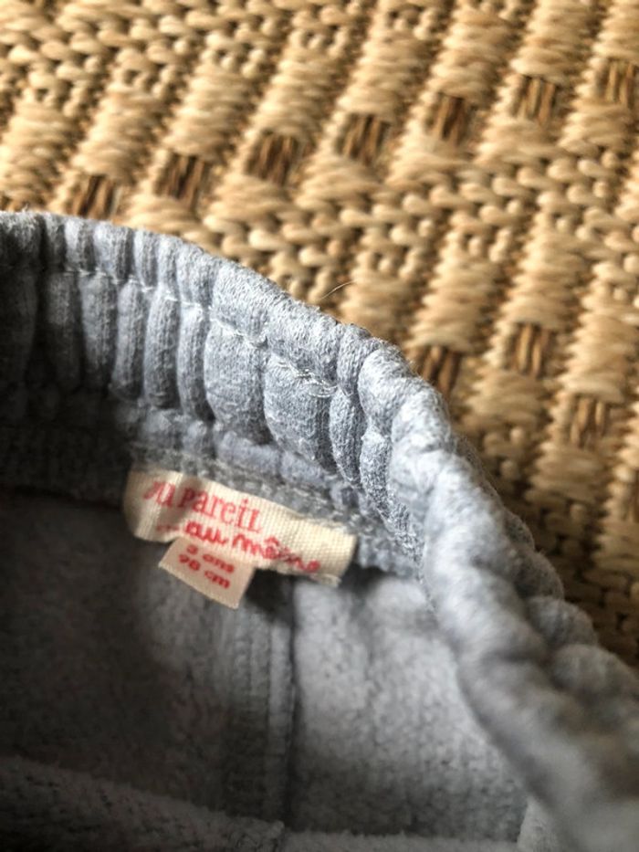 Jogging - taille 3 ans - photo numéro 2