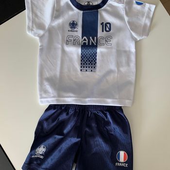 Ensemble t-shirt maillot short France 🇫🇷 6 mois n10