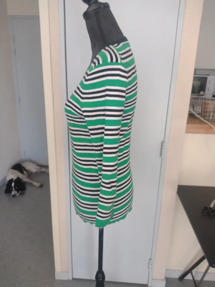 Pull léger Tommy Hilfiger rayé vert/blanc – manches 3/4 – taille S - photo numéro 4