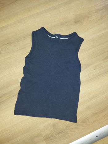 Lot vetementd 23.24 mois