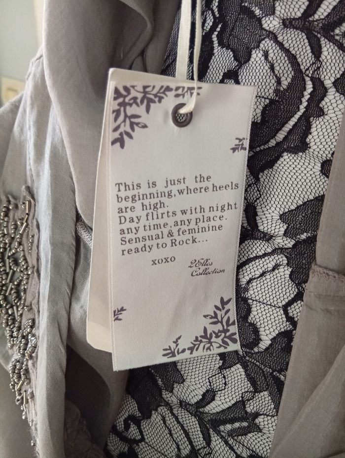 Jolie robe tunique décos perles légèrement transparente indiqué S peut aller à un 38 Coton/soie - photo numéro 9