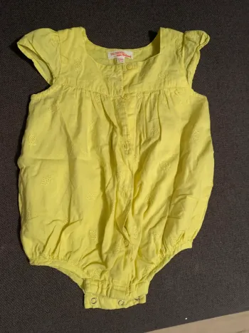 Combinaison short 9 mois