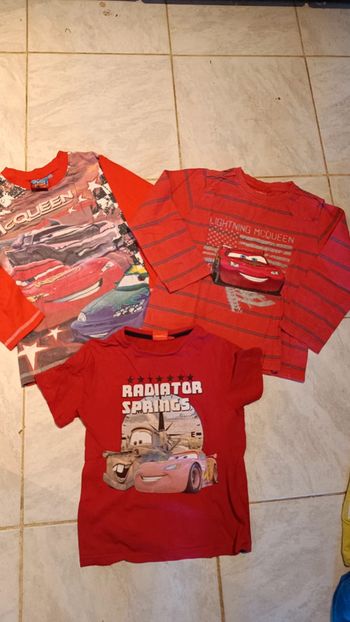 Lot tee shirt cars 6 ans