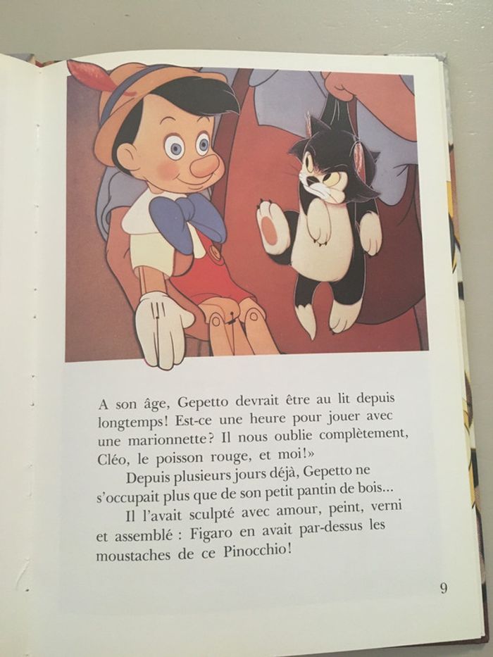 Livre Pinocchio Disney Édition Hachette - photo numéro 2