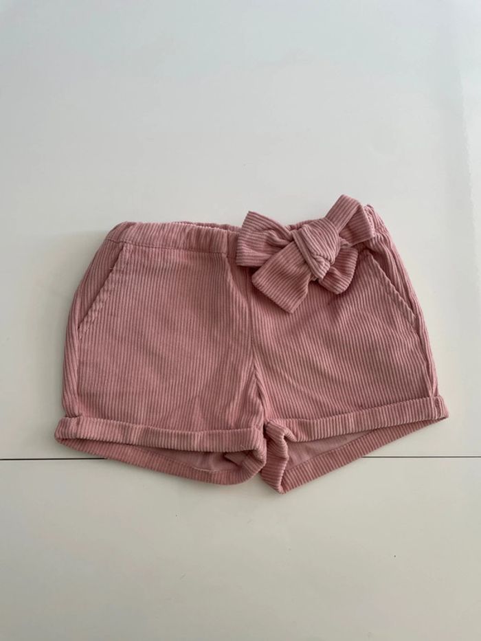 Short Lola Palacios 4A neuf avec étiquette