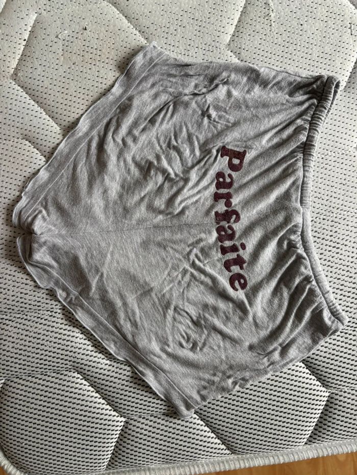 Short undiz - photo numéro 2