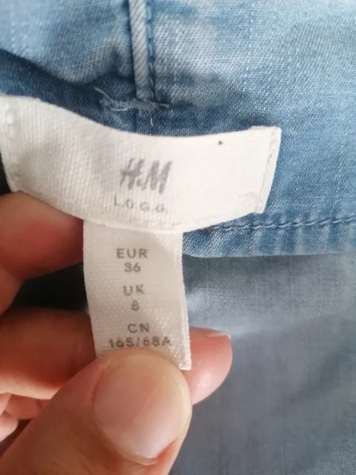 Short taille haute H&M 36 - photo numéro 4