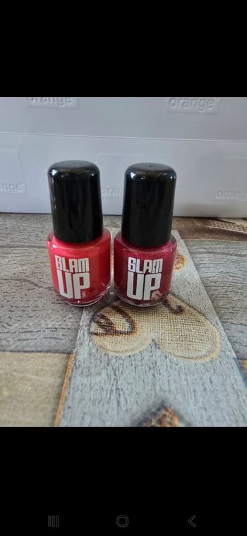 Lot 2 vernis a ongles