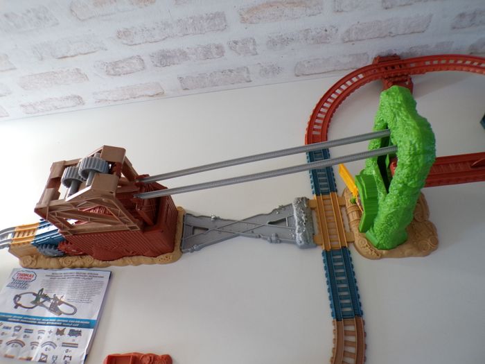 Circuit de train - Aventures sur le pont - Thomas et ses amis  (1) - photo numéro 3