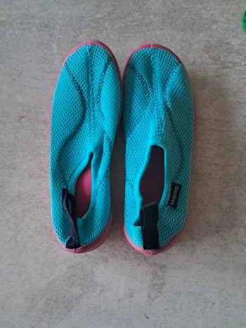 Chaussures de plage 32-33