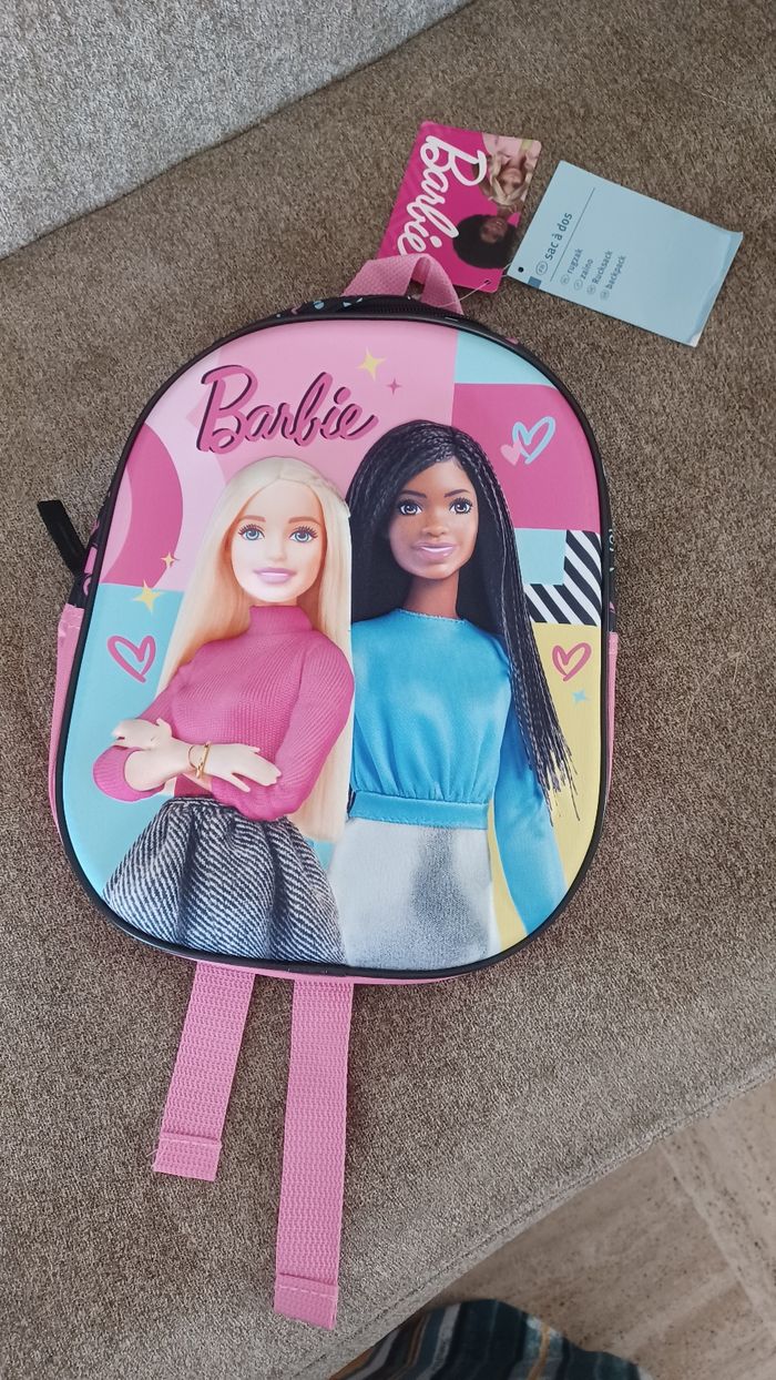 Sac à dos fille barbie neuf avec étiquette 🏷
