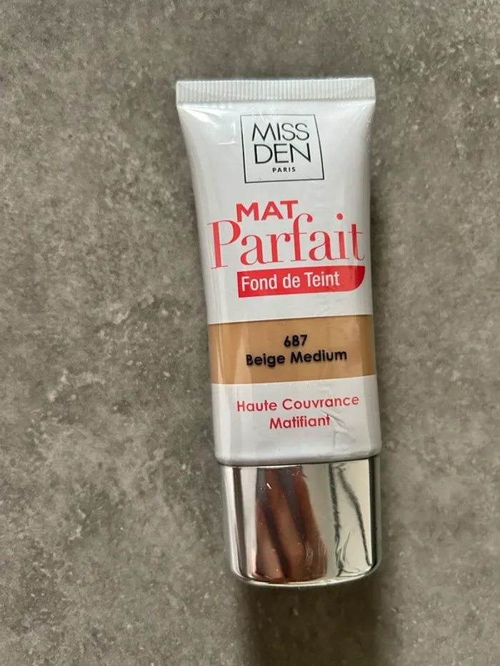 Fond de teint Miss den Paris neuf sous blister