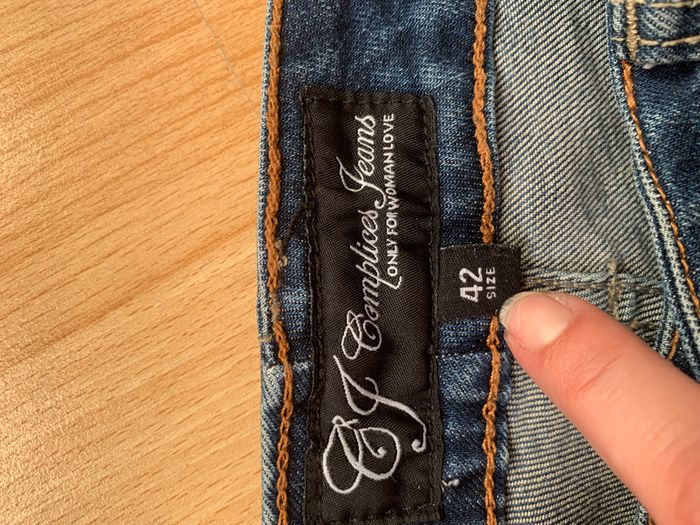 Jean Complices taille 42 - photo numéro 2