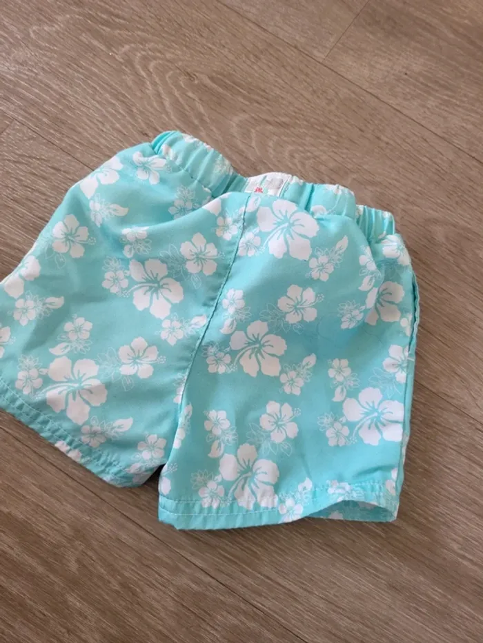 Short de bain 9 mois - photo numéro 2