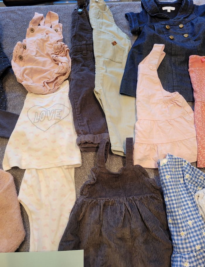 Gros lot 6 mois fille 19 pièces
