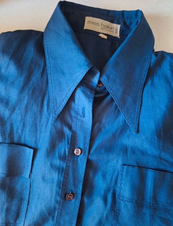 Chemise bleue - photo numéro 2