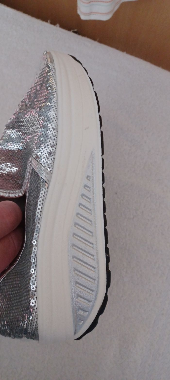 Très belles paires de chaussures fille Pointure 35 - photo numéro 6